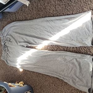 Aritzia free lounge ankle sweatpant